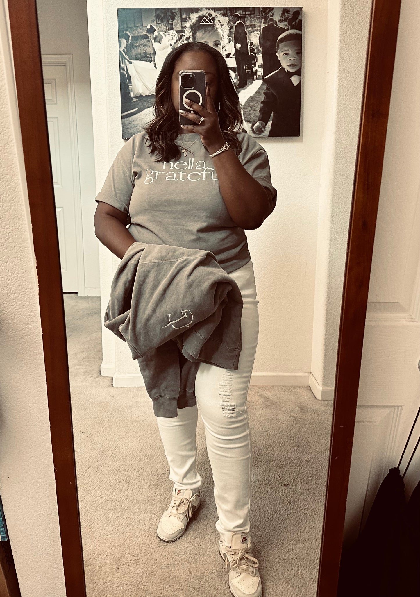 Hella Grateful T-shirt (Faded Grey)